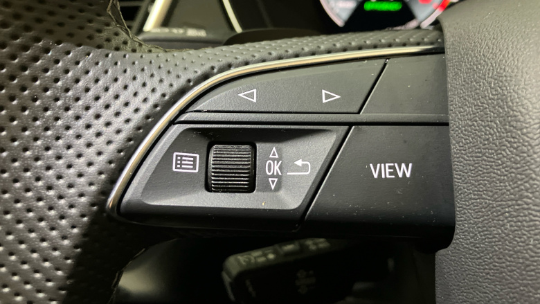 Audi Q5 40 TDI Quattro S Line 5dr S Tronic [Tech Pack Pro] Diesel Estate